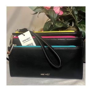 Nine West Wristlet